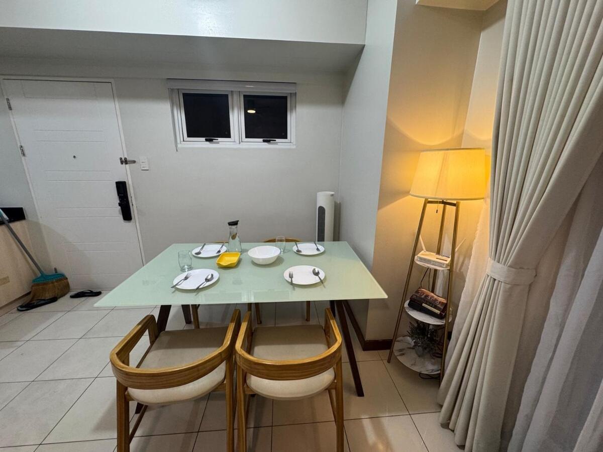 2br Type W View Sheridan *