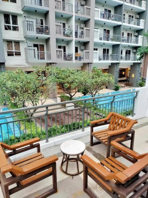 2br Type W View Sheridan